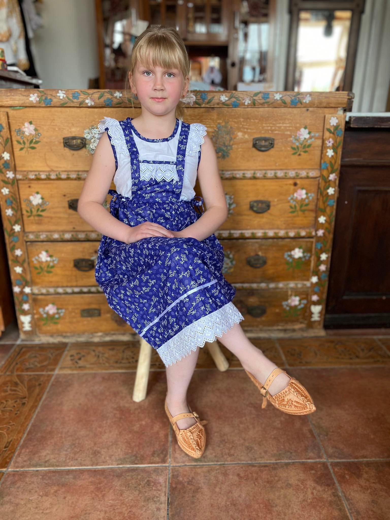 Detské šaty s modrotlačovým vzorom modré